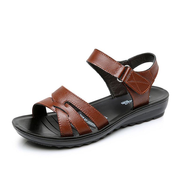 Sandal For Leisure For The Girl Of Fashion